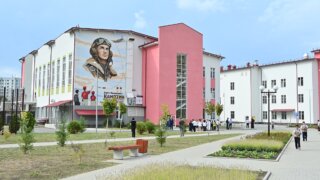 В Сочи в День знаний открыта новая школа на 1100 мест в Лазаревском районе