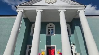 После ремонта в Дефановке открыли обновленный Дом культуры