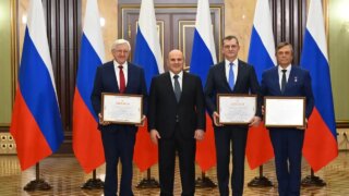 Вениамин Кондратьев поздравил врачей Краевой клинической больницы №1 с Премией Правительства РФ