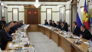 Кондратьев встретился с избранными от Краснодарского края в Госдуму РФ депутатами